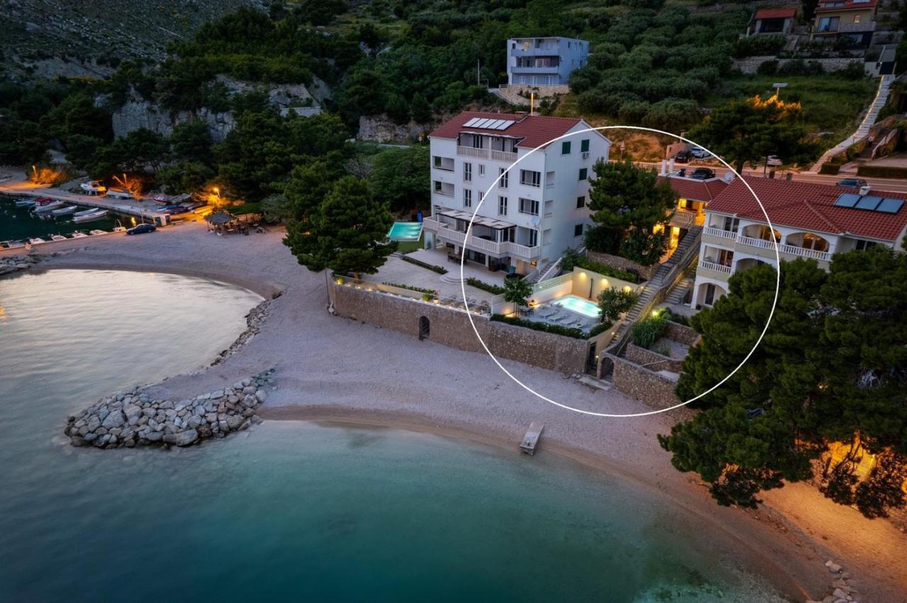 "Villa Del Mar" Beach Villa มีมิตเซ ภายนอก รูปภาพ